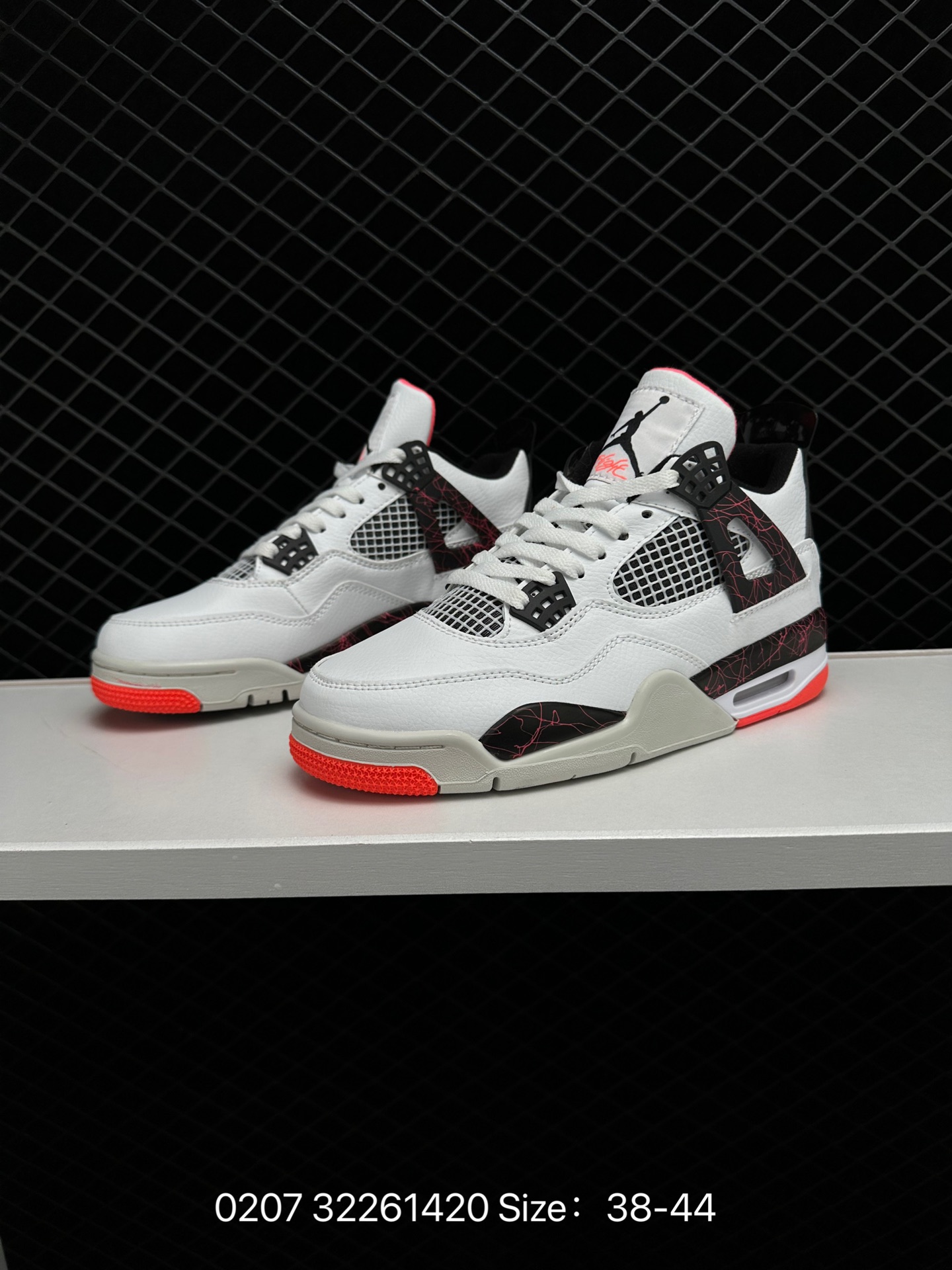 Nike Air Jordan 4 Retro OG
